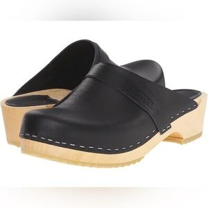 Swedish Hasbeens Clogs